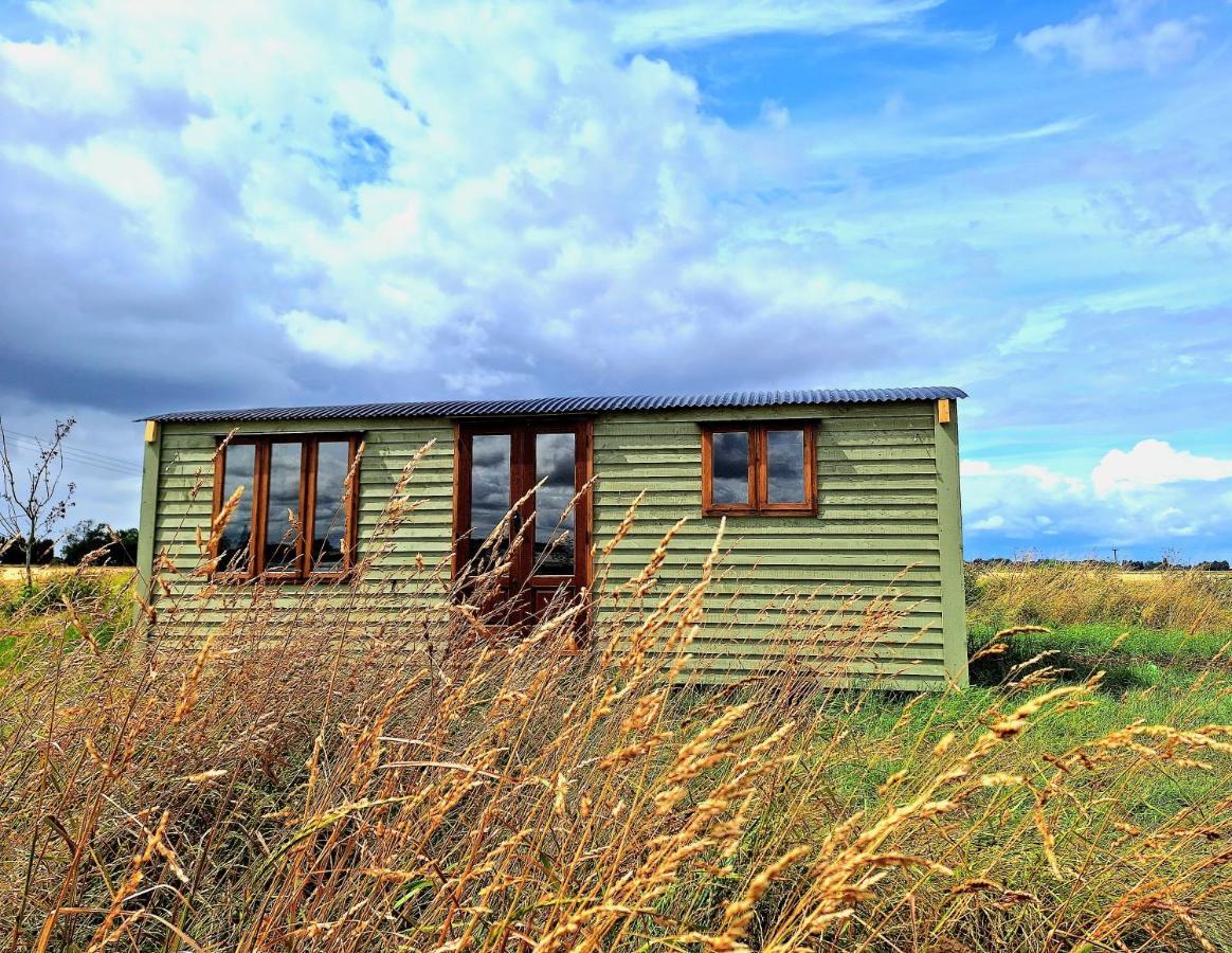 Boyce Fen Farm Retreat Glamping & Fishery Villa วิสเบค ภายนอก รูปภาพ