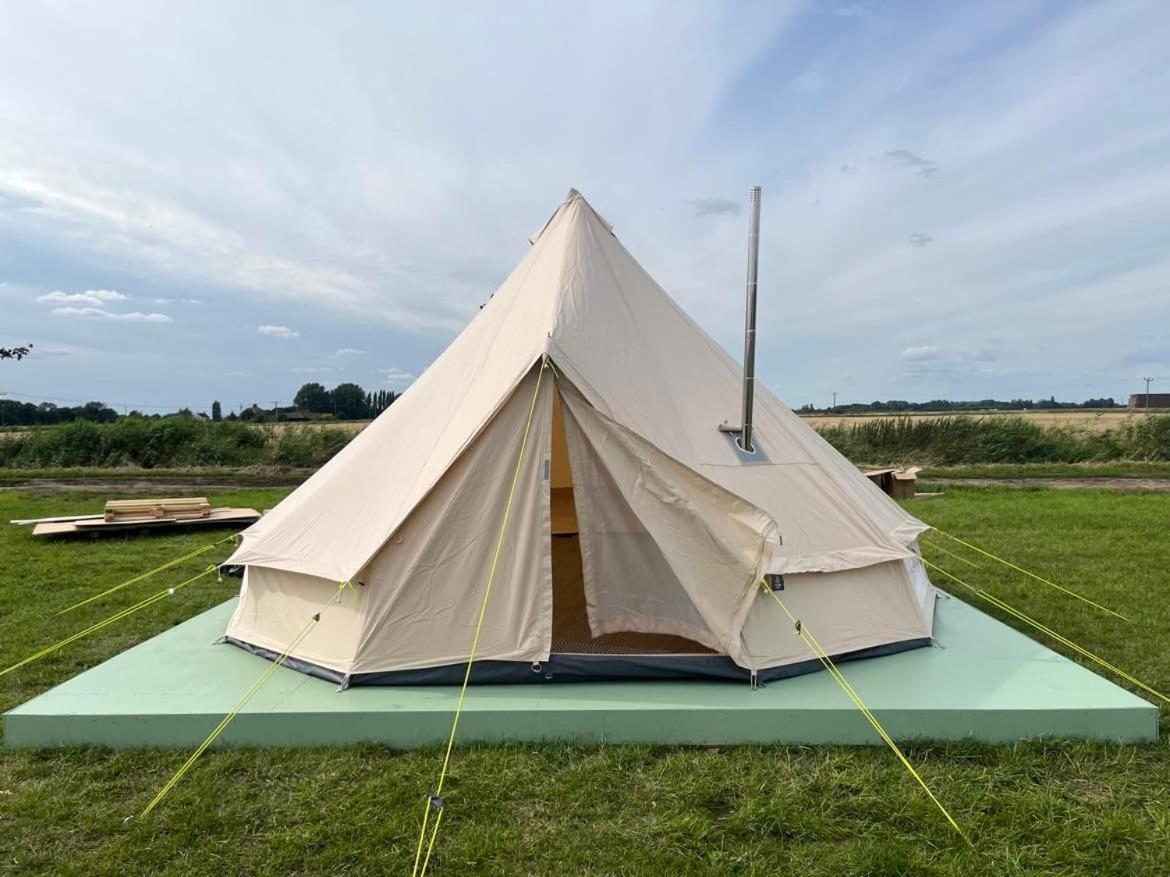 Boyce Fen Farm Retreat Glamping & Fishery Villa วิสเบค ภายนอก รูปภาพ